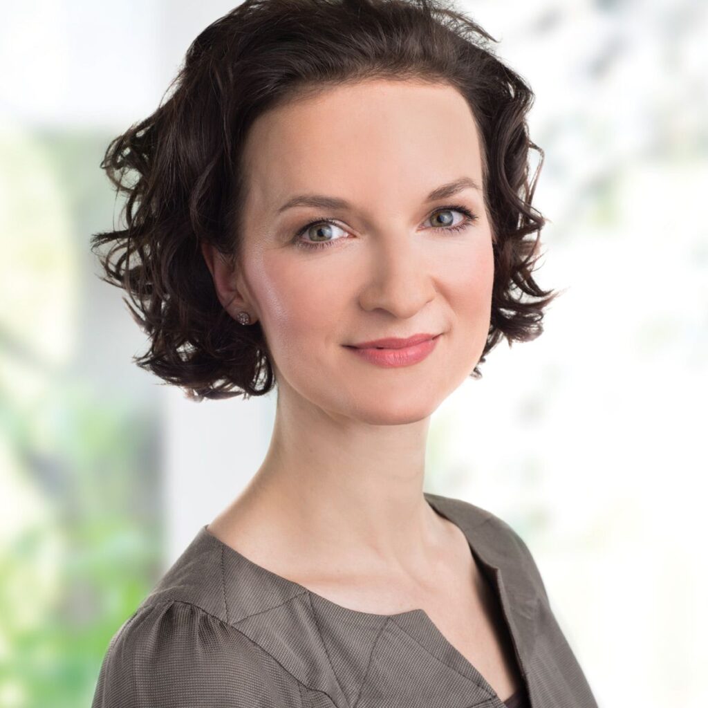 Dr. Katrin Hinzdorf